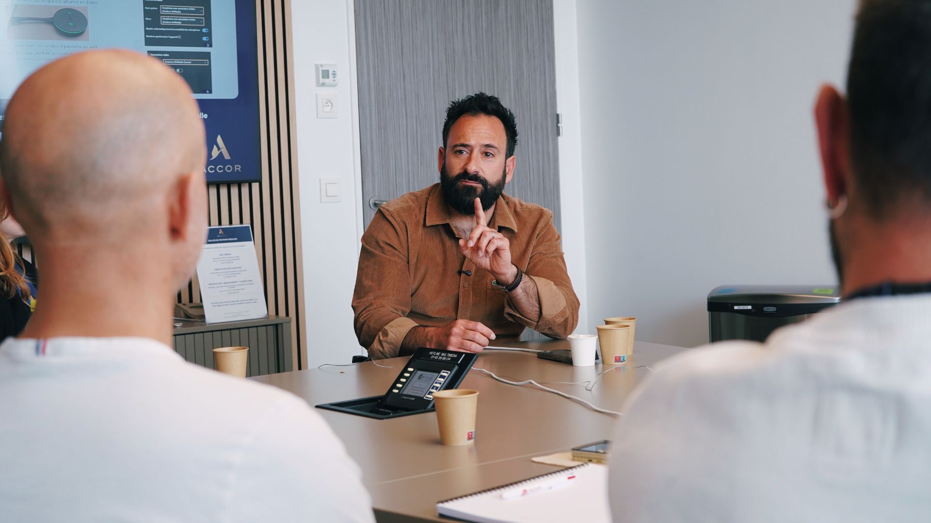 Photo de Michaël Jérémiasz pendant son intervention.